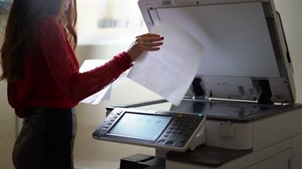 Nên mua hay thuê máy photocopy? | Tư vấn lựa chọn
